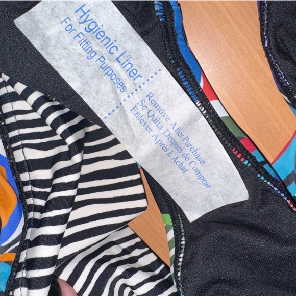 Colorful & FUN Patterned Bikini by BLUE ROD BEATTIE really FLATTERING- zoom in👀 - Picture 12 of 14